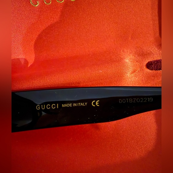 Gucci GG0083s Black Sunglasses main image 4